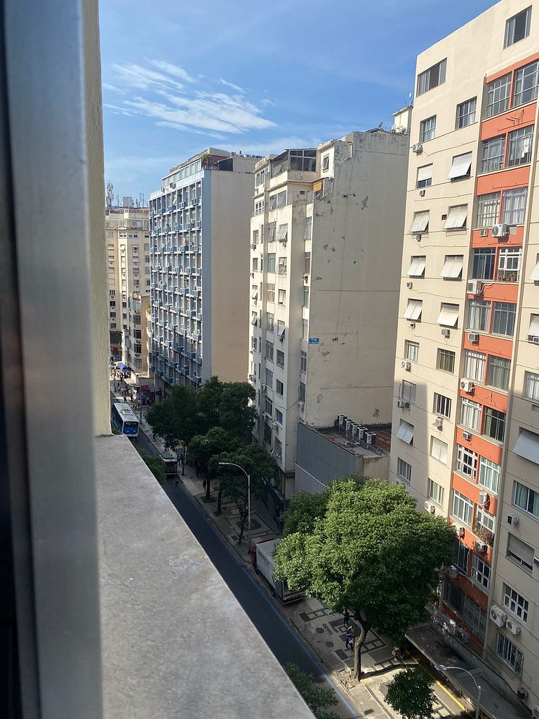Copa 4 - 200m to Copacabana Beach - Post 4